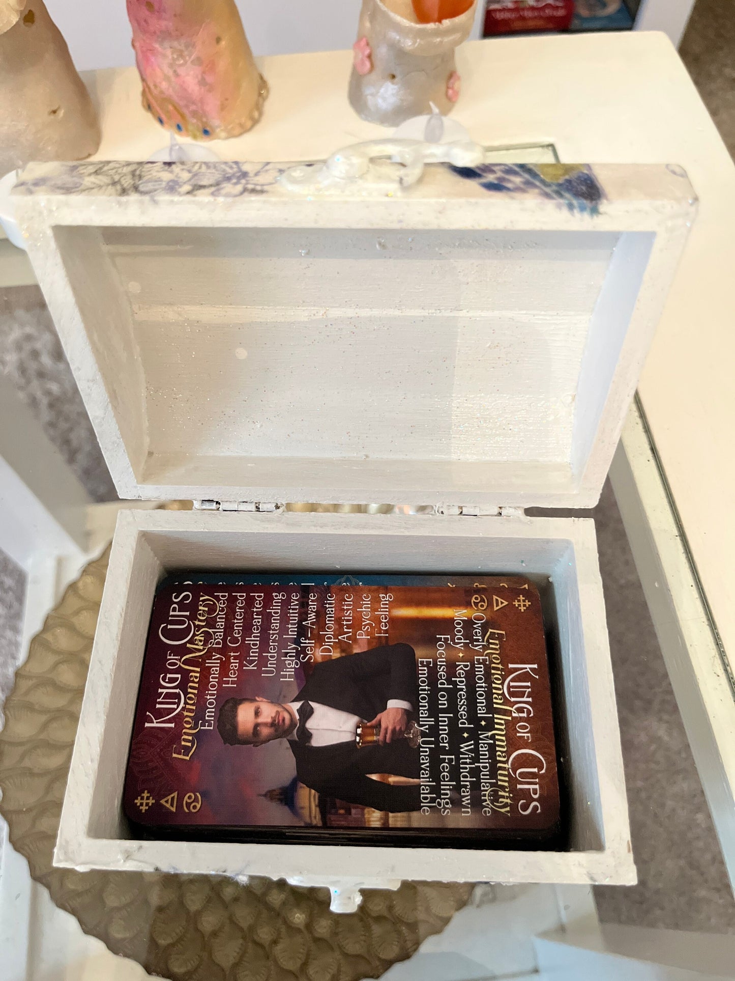Owl tarot/keepsake box, sparkly inside and out, has matching candle sold separately, left or right facing available