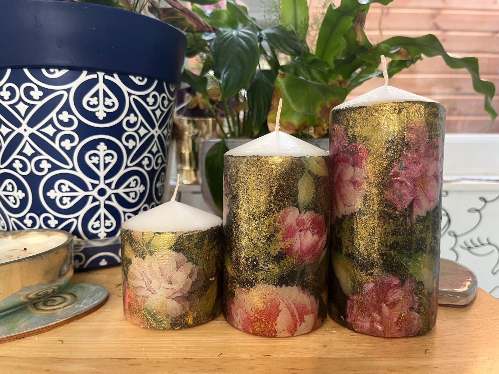 Set of 3 x matching pillar candles, Fantasy Draginfly design on white wax, descending order, gift set