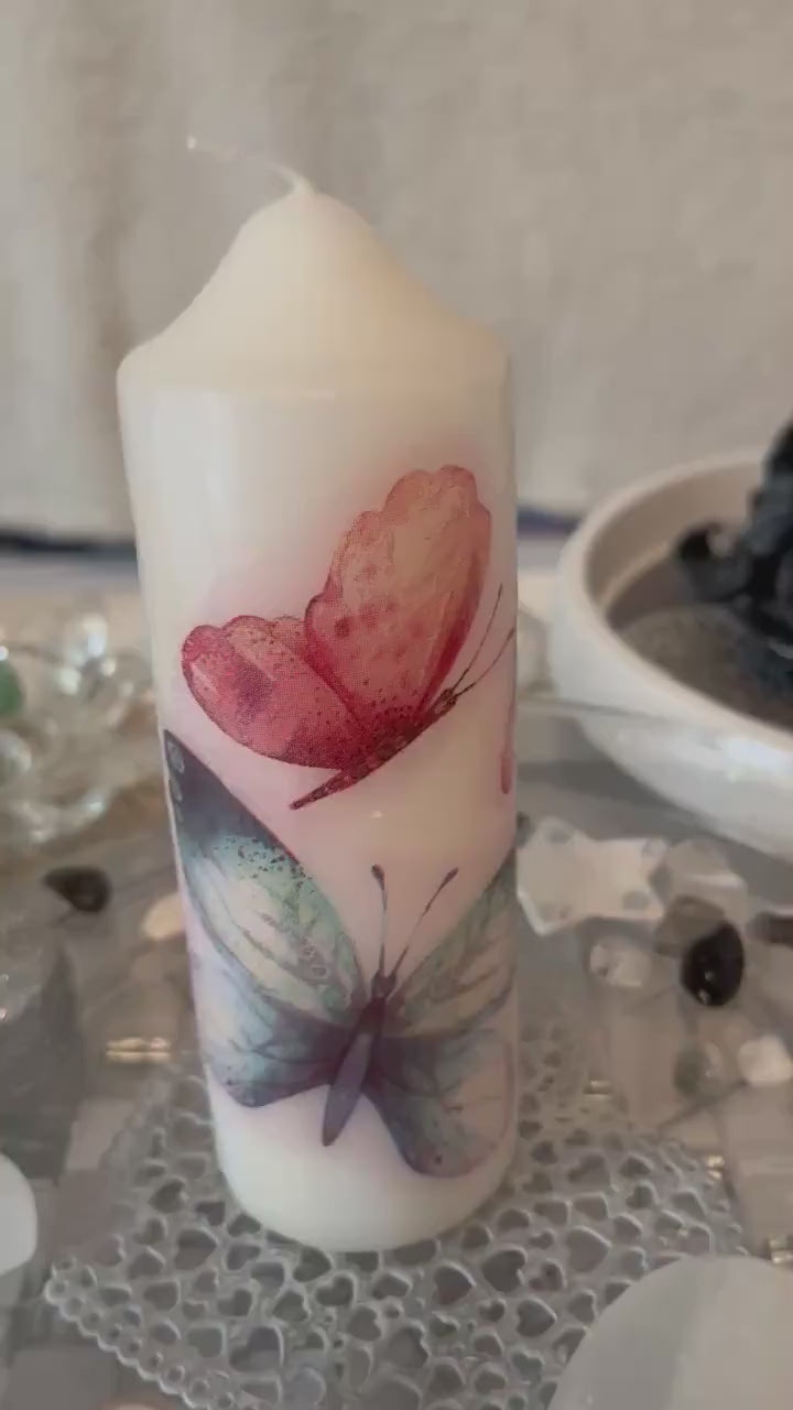 Pillar candle with butterflies 50 hour burning