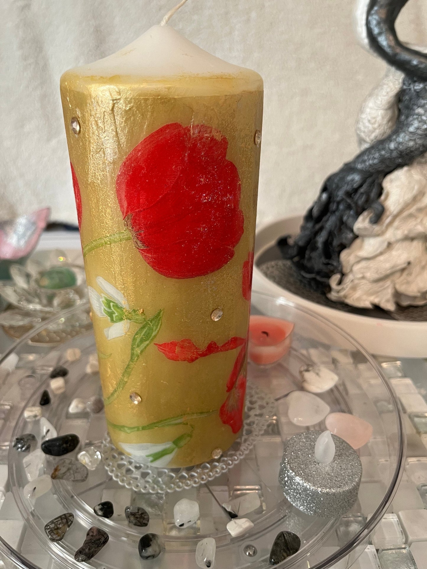 Pillar candle, red, gold and white floral design with poppies 120hours burning